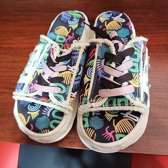 Fashionable Wedge Sandals. Size 40 - Picture 10 of 11